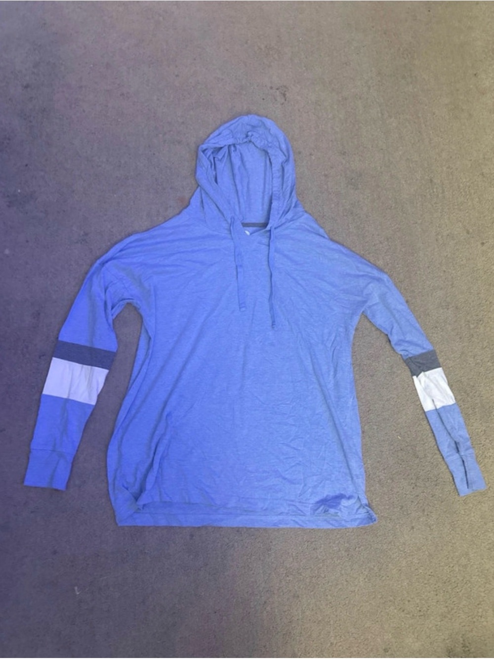 SO Women’s Blue Colorblock Sleeve Lightweight Hoodie Size L